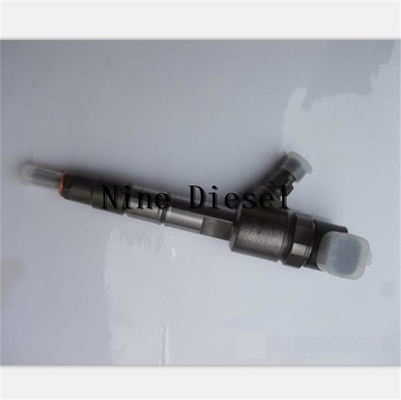 Iniettore diesel 0445110305 di Bosch della ferrovia comune con l'ugello DLLA82P1668, valvola F00VC01359